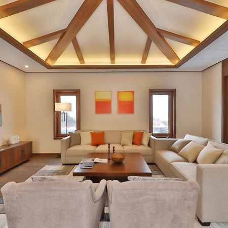 Camphortree Hotel And Resort Чеджу Екстериор снимка