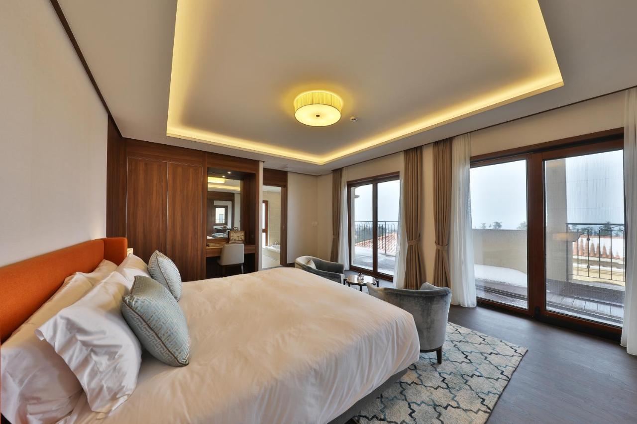 Camphortree Hotel And Resort Чеджу Екстериор снимка