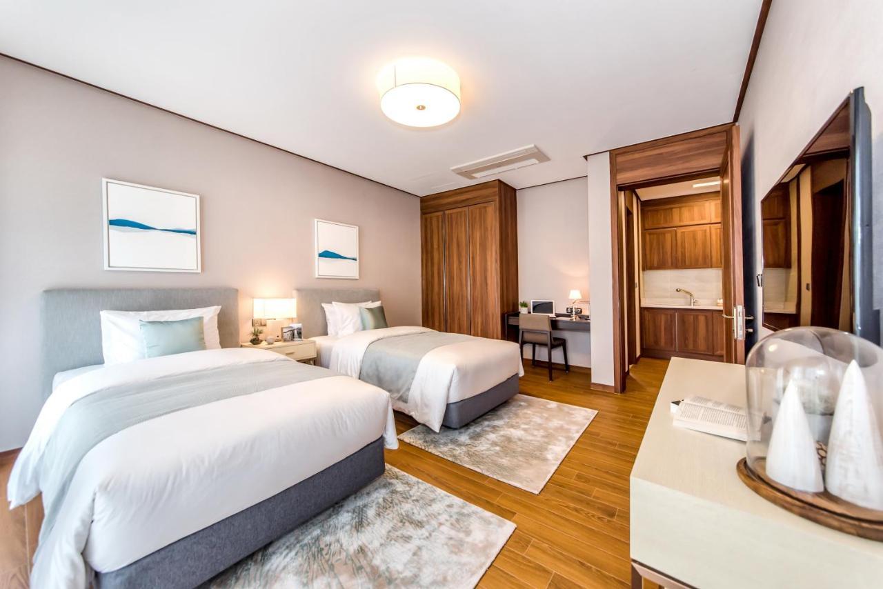 Camphortree Hotel And Resort Чеджу Екстериор снимка